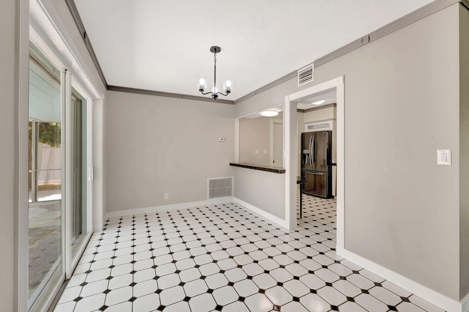 1233 SE 12th Terrace — photo 8