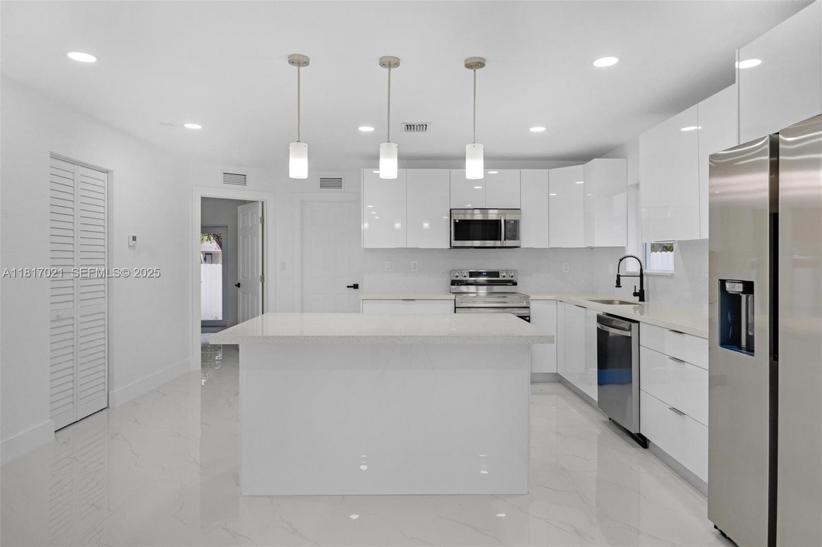 6721 NW 5th Avenue, Miami, FL 33150 photo 28