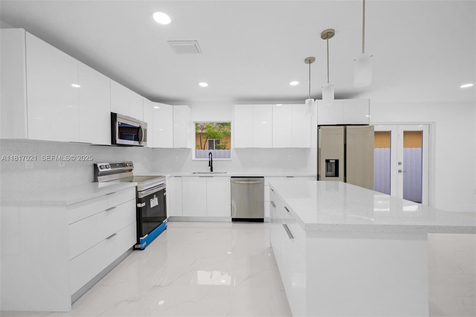 6721 NW 5th Avenue, Miami, FL 33150 photo 9