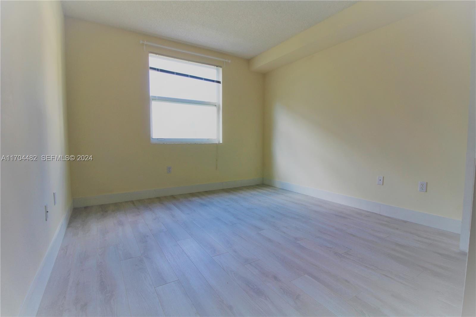 17150 N Bay Road 2612, Sunny Isles Beach, FL 33160 photo 25