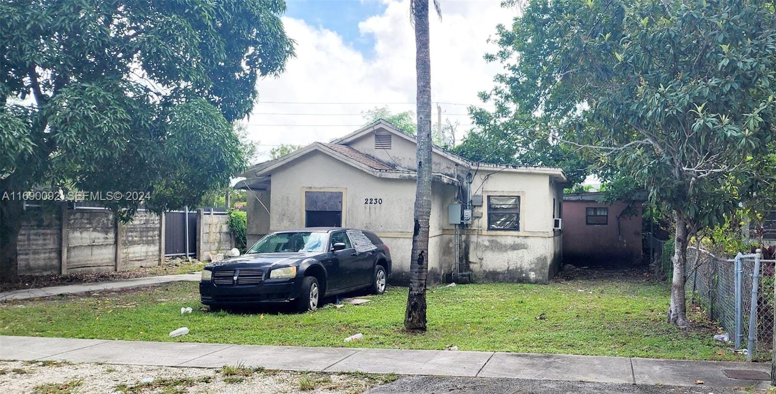 2230 NW 92nd Street — photo 2