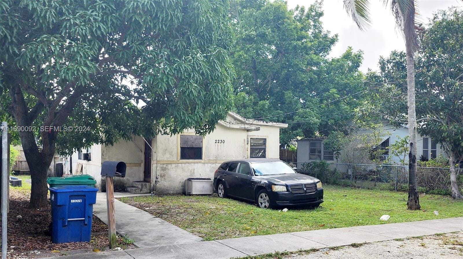 2230 NW 92nd Street — photo 4