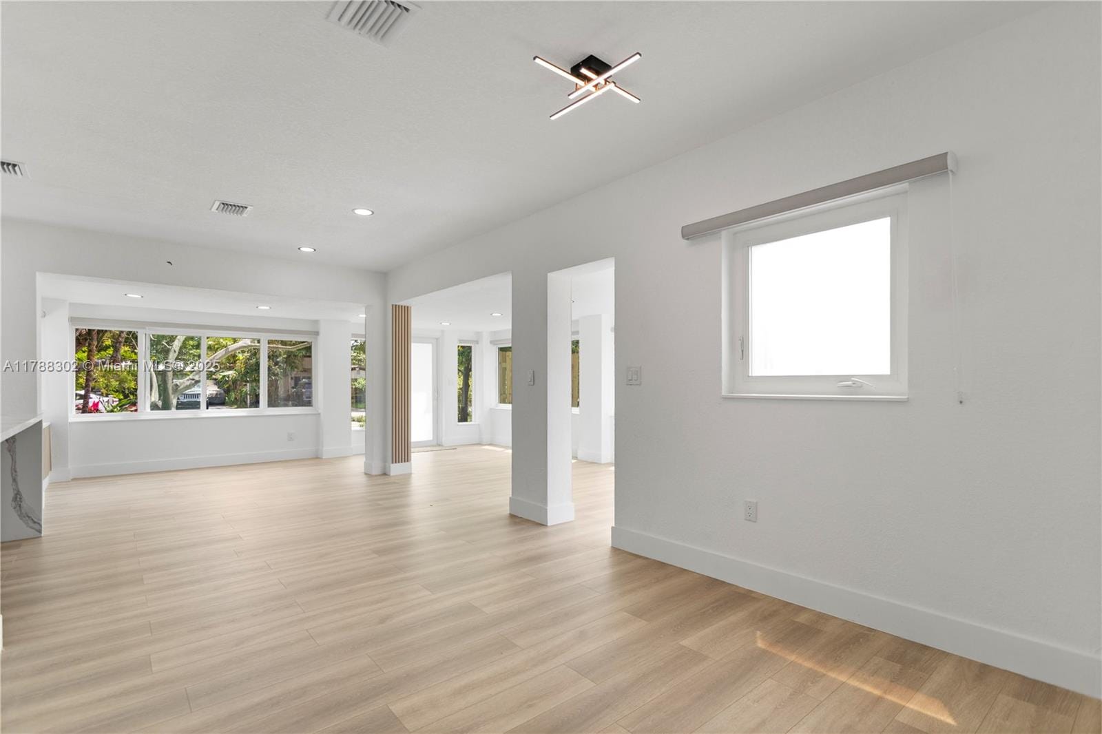 1345 NE 182nd Street, North Miami Beach, FL 33162 photo 16
