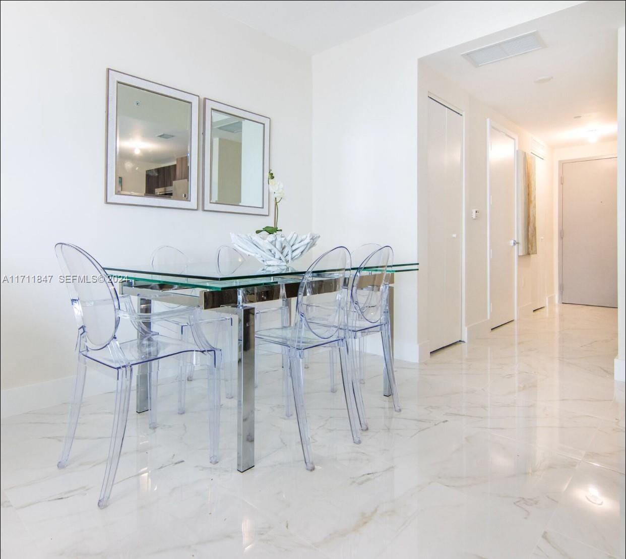 488 NE 18th Street 2705, Miami, FL 33132 photo 2