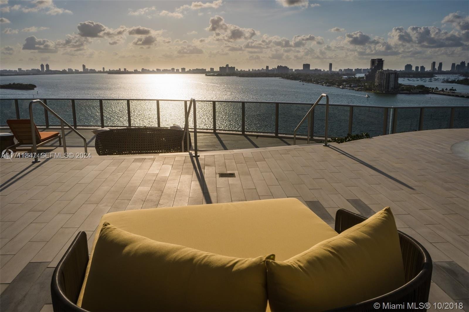 488 NE 18th Street 2705, Miami, FL 33132 photo 13