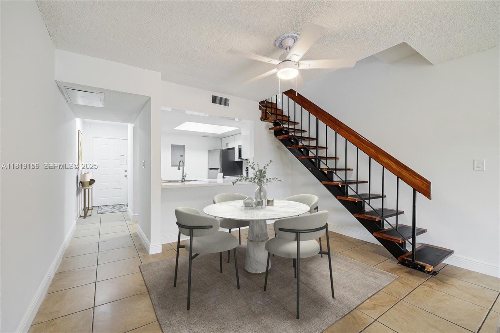 1121 SW 105th Avenue 302 — photo 4