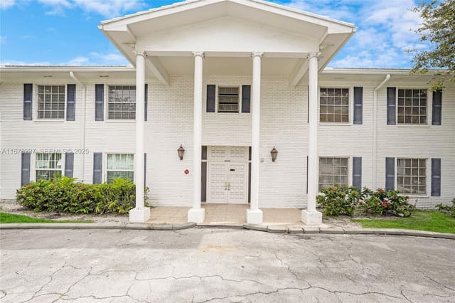 6600 NE 22nd Way 2303, Fort Lauderdale, FL 33308