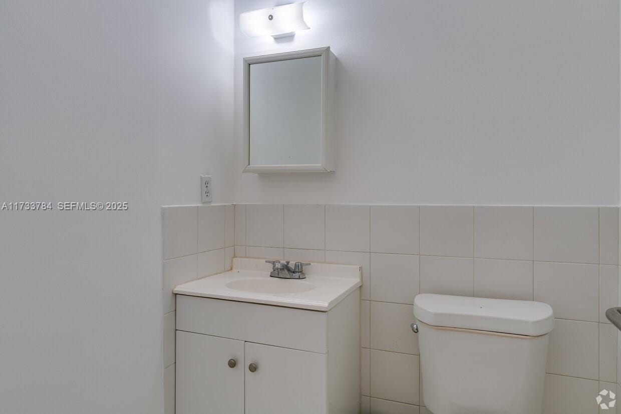 7100 W Commercial Boulevard, Fort Lauderdale, FL 33319 photo 17