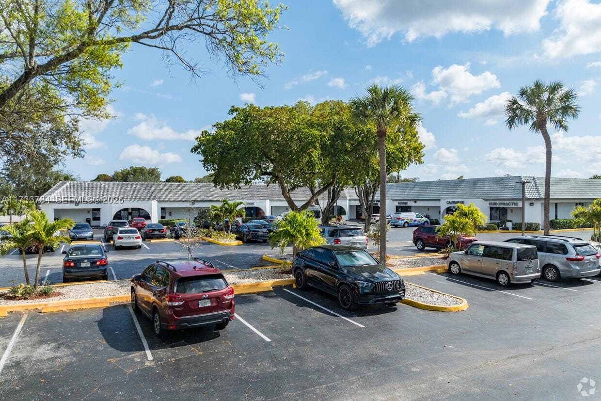 7100 W Commercial Boulevard — photo 4
