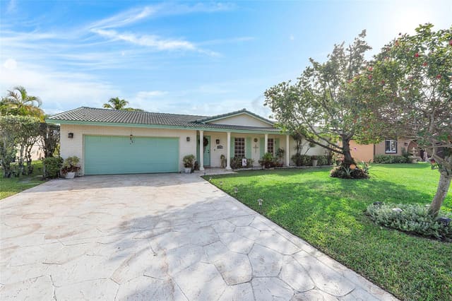 2703 NW 119th Terrace, Coral Springs, FL 33065
