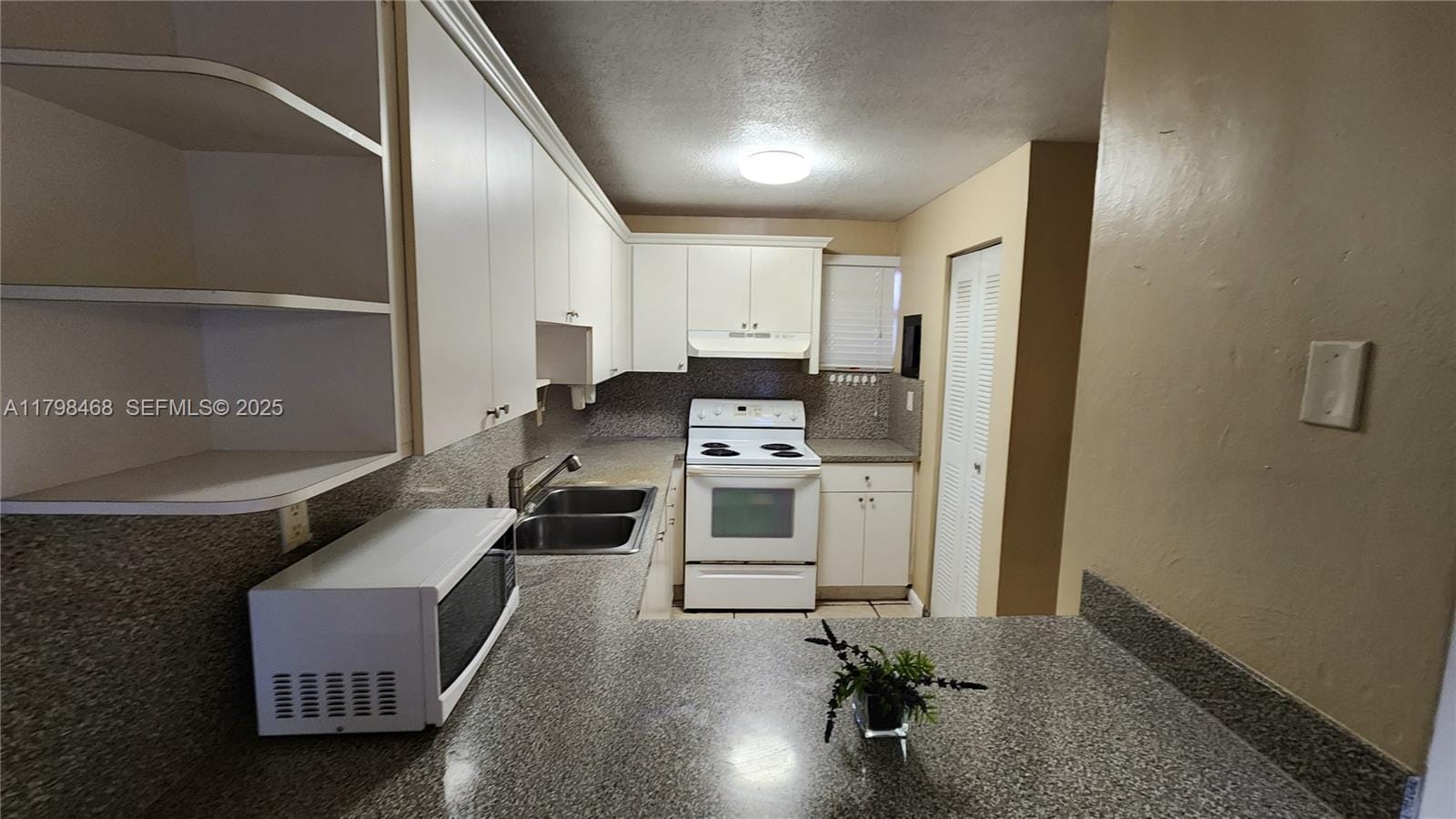 1810 W 56th Street 3420, Hialeah, FL 33012 photo 19