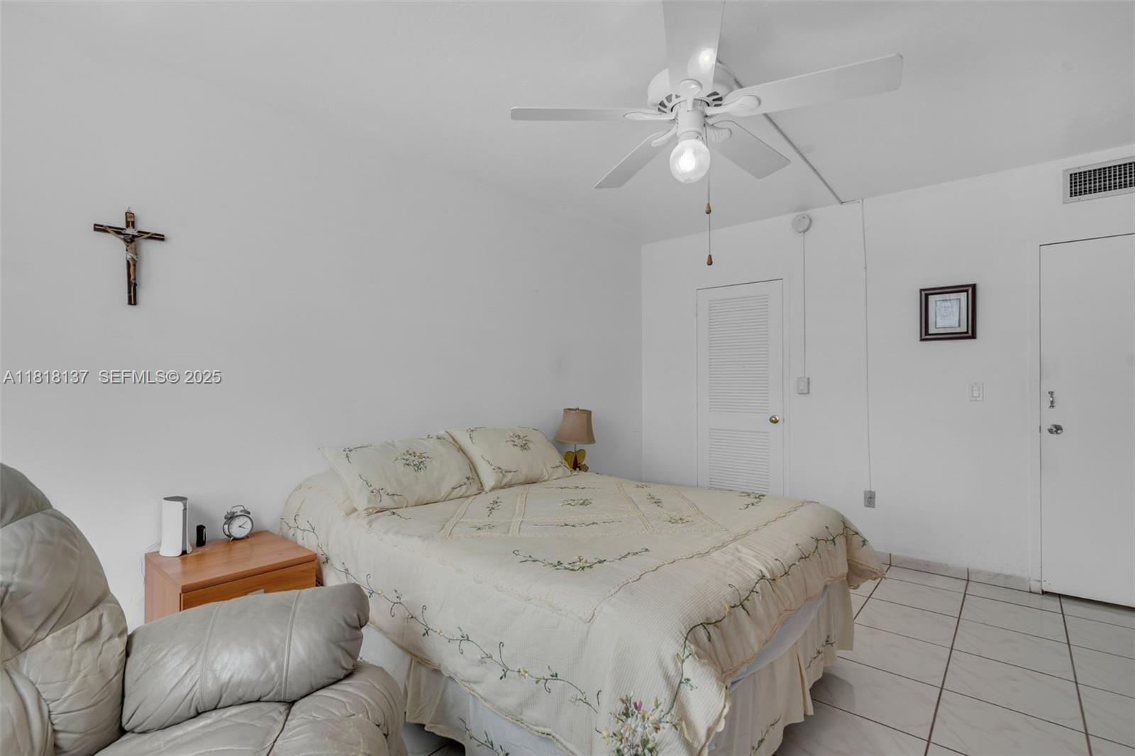 2899 Collins Avenue 946, Miami Beach, FL 33140 photo 13