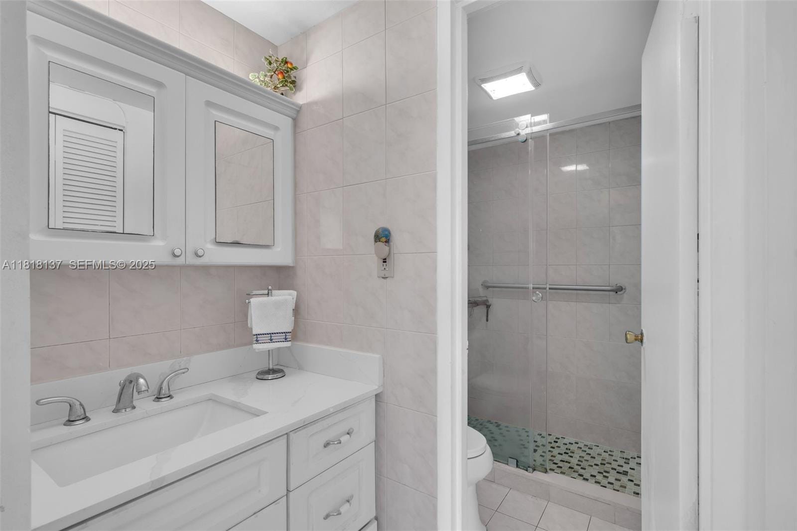 2899 Collins Avenue 946, Miami Beach, FL 33140 photo 15