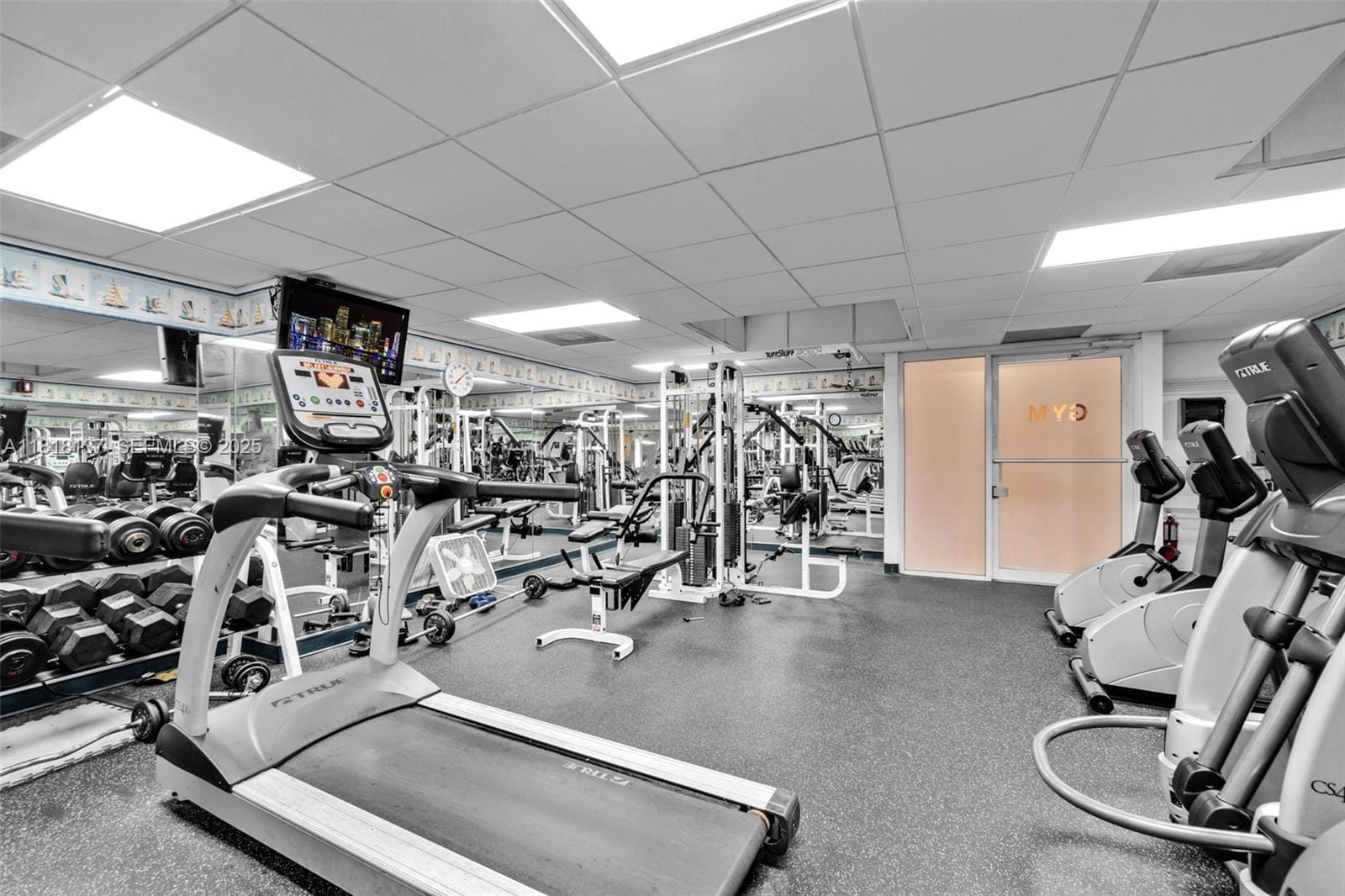 2899 Collins Avenue 946, Miami Beach, FL 33140 photo 19