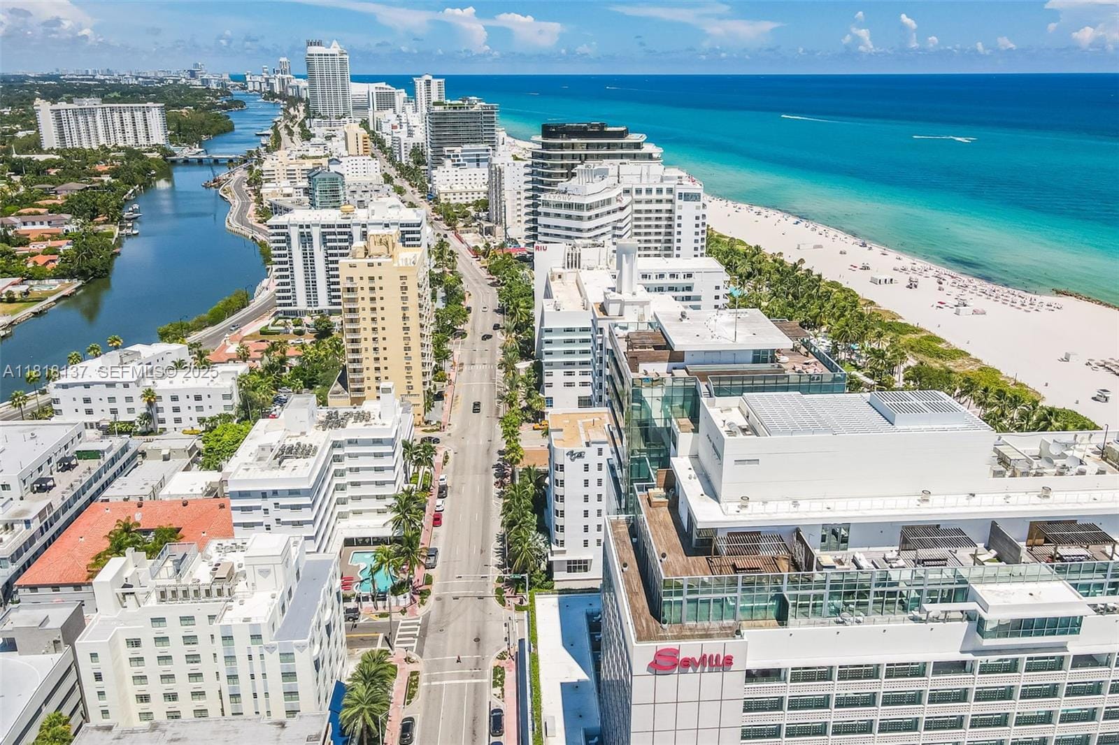 2899 Collins Avenue 946, Miami Beach, FL 33140 photo 25