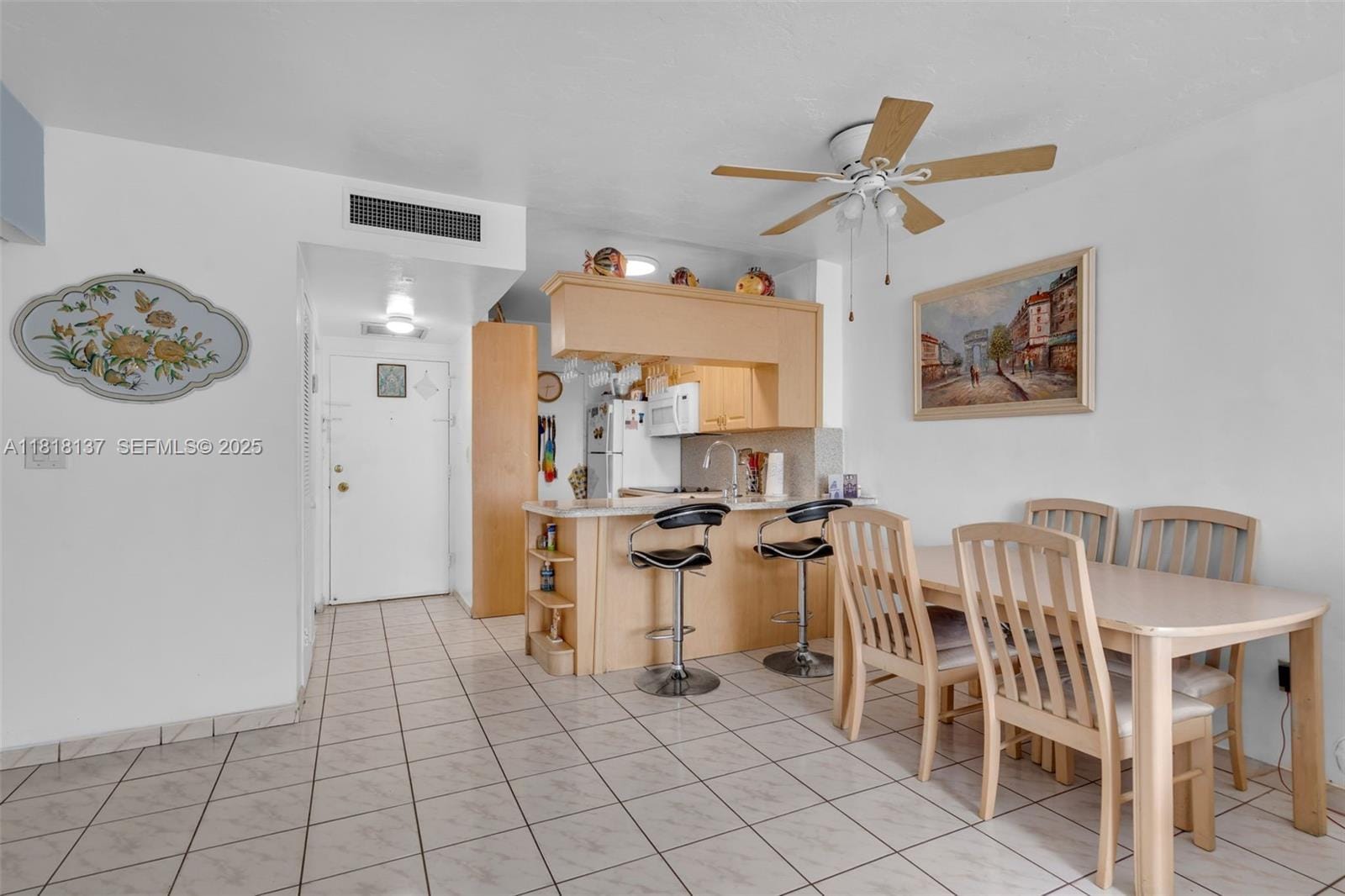 2899 Collins Avenue 946, Miami Beach, FL 33140 photo 5