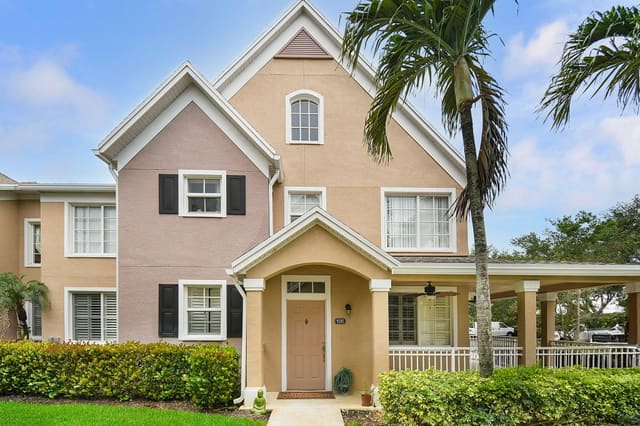 1595 SE Pomeroy Street, Stuart, FL 34997