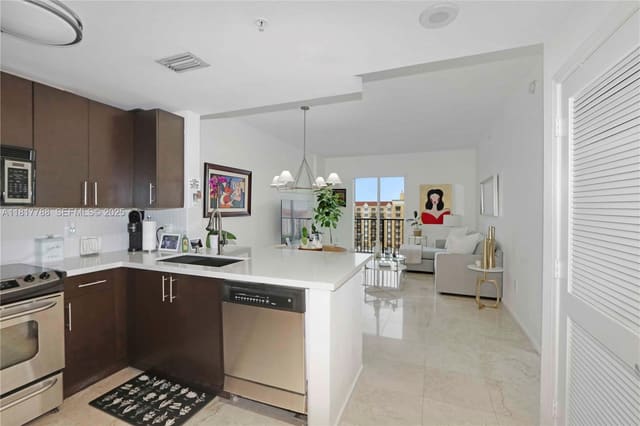 10 Aragon Avenue 919, sold in Ten Aragon Condo, Coral Gables, FL