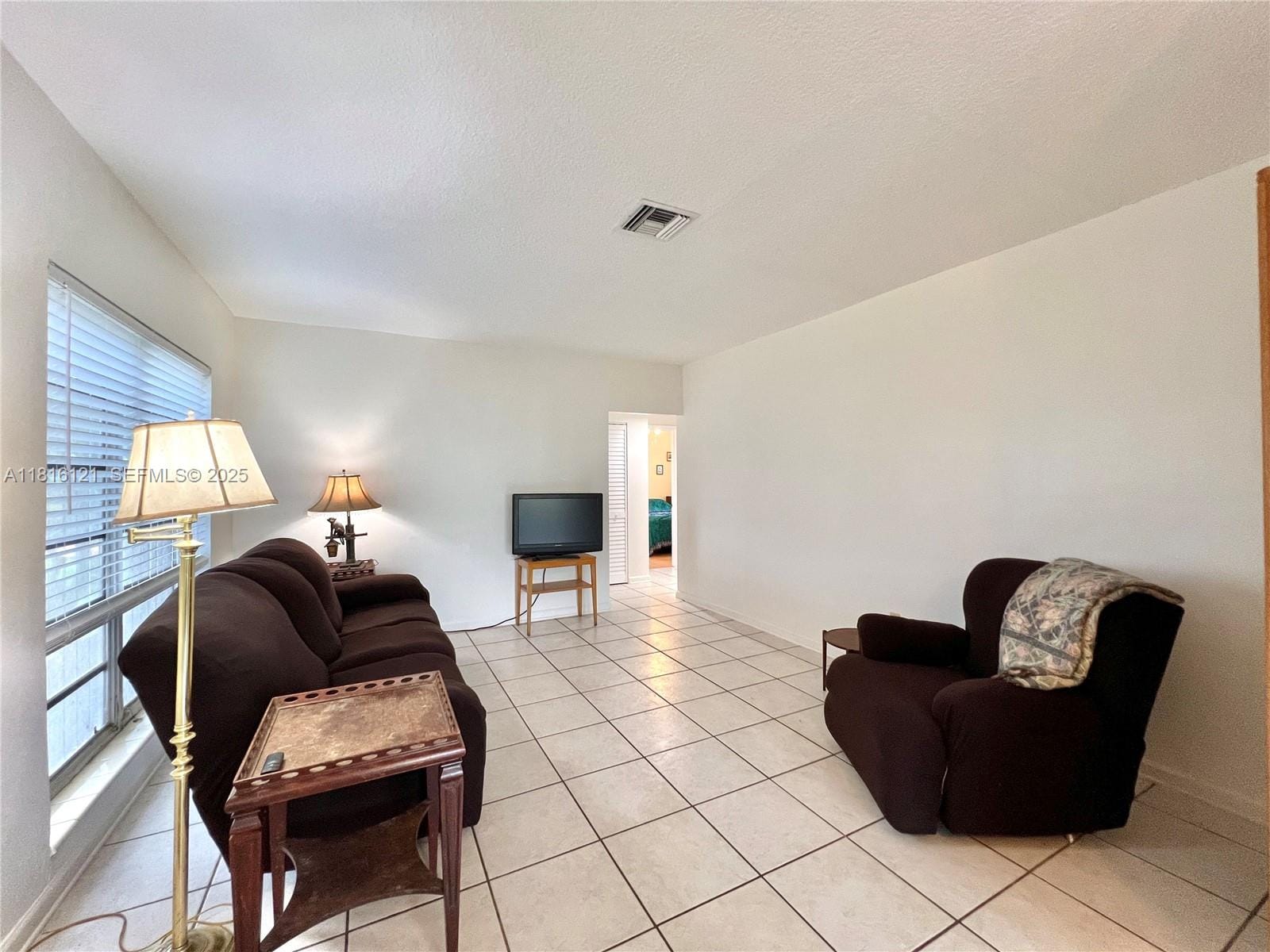 9950 Bahama Drive — photo 2
