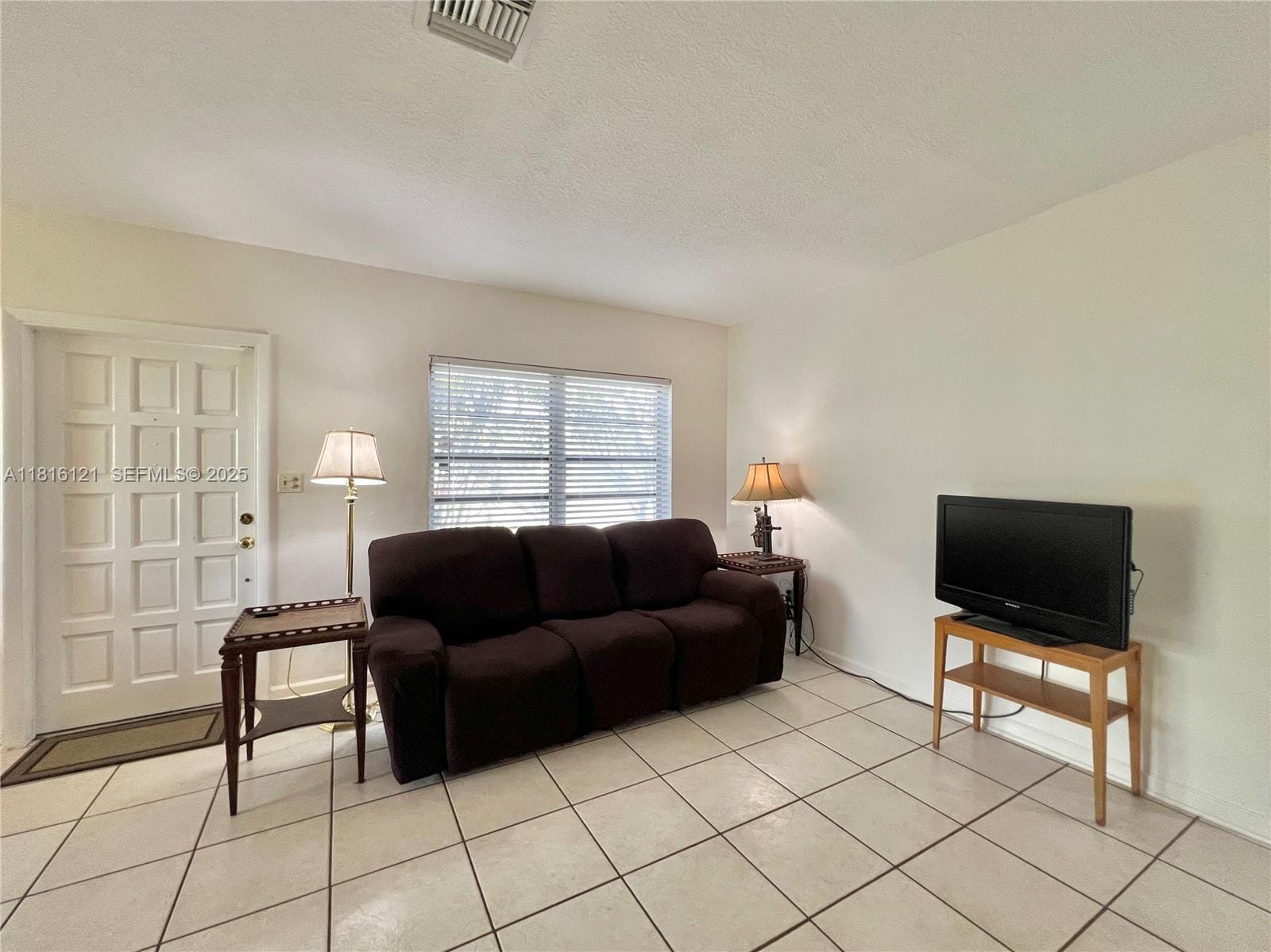 9950 Bahama Drive — photo 4