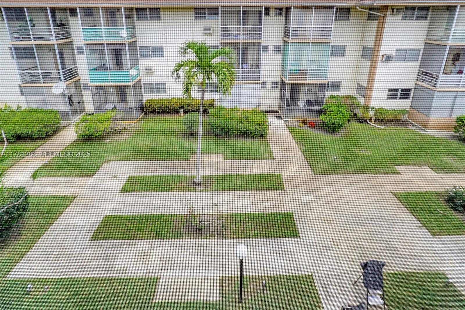 16701 NE 13th Avenue 309, Miami, FL 33162 photo 24