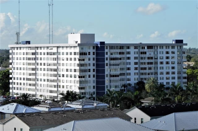 4350 Hillcrest Drive 520, Hollywood, FL 33021