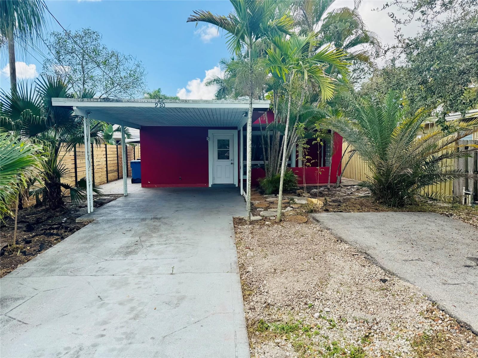 920 NE 39th Street, Oakland Park, FL 33334