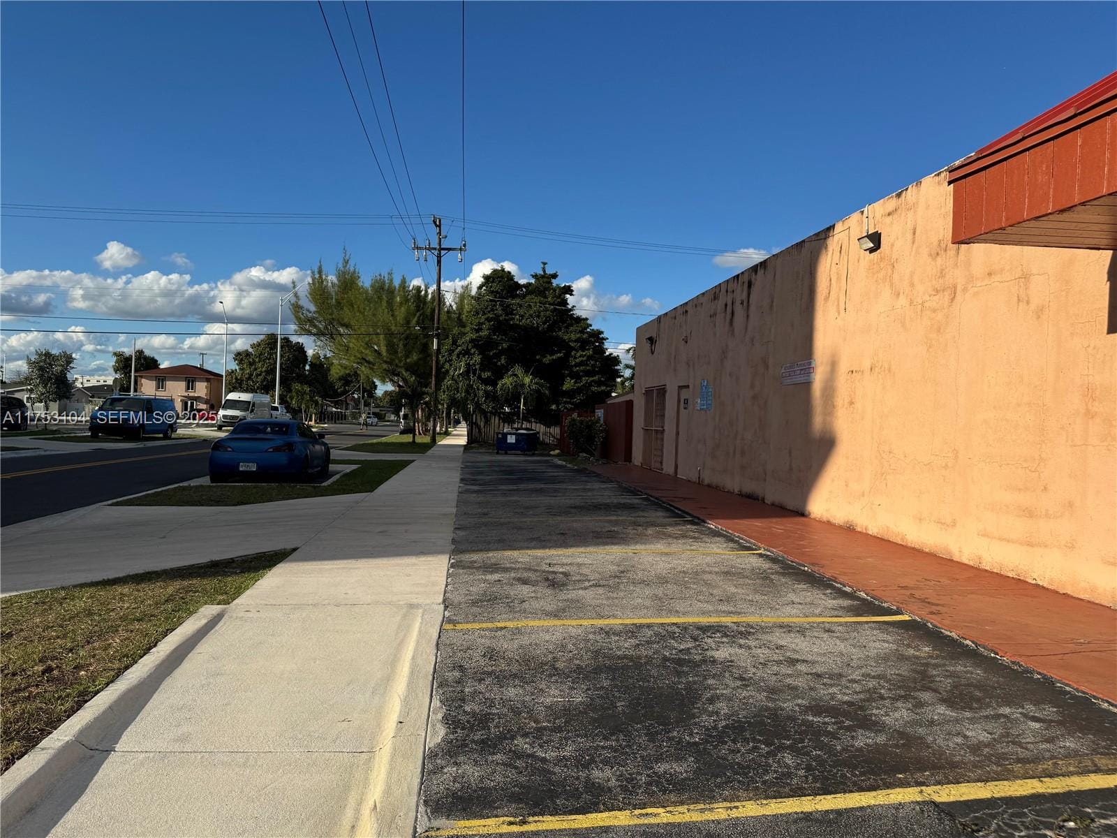 501-525 E 9th Street, Hialeah, FL 33010 photo 2