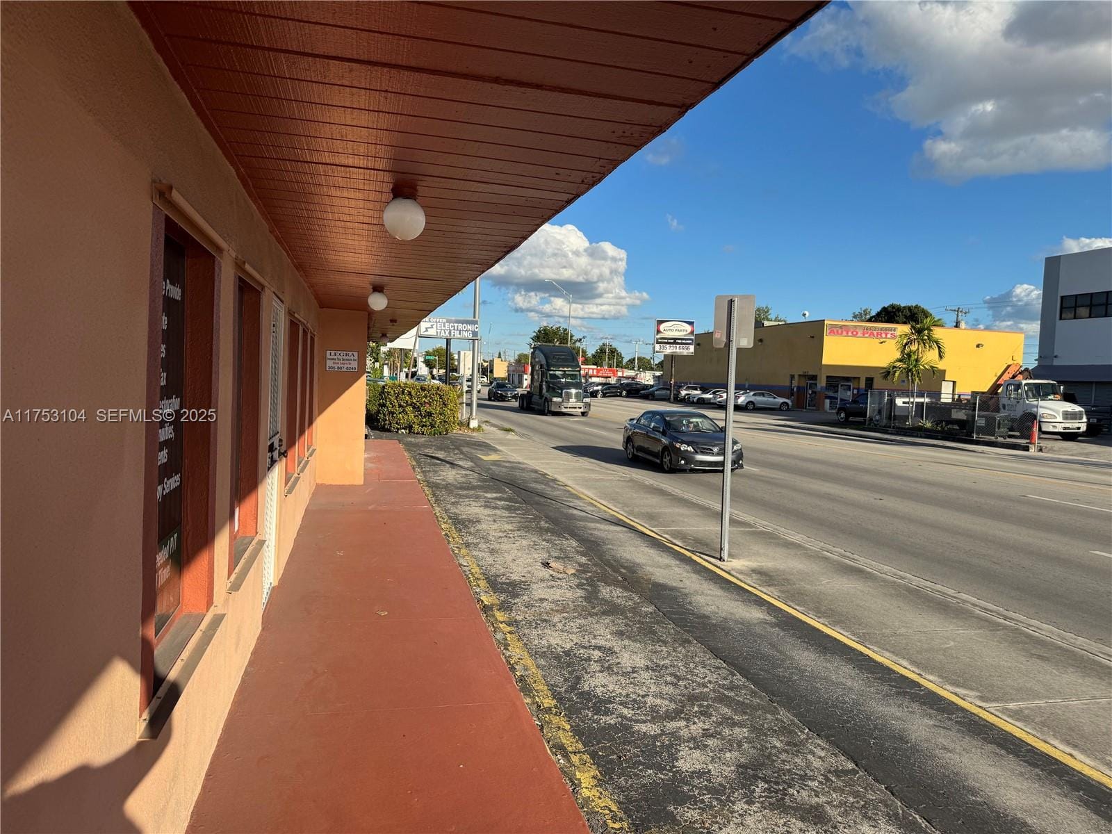 501-525 E 9th Street, Hialeah, FL 33010 photo 4