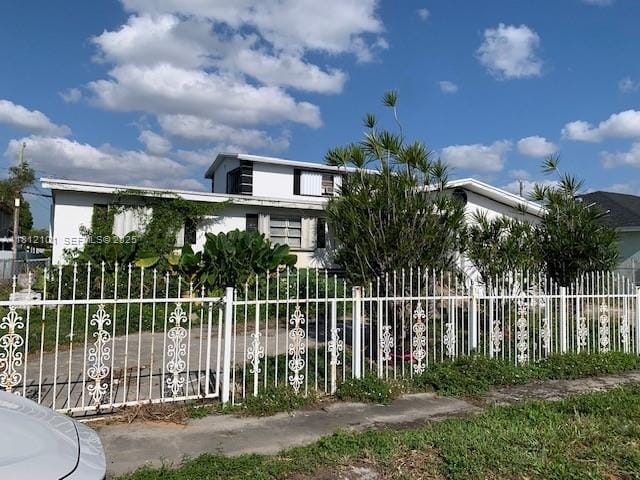 13930 Van Buren Street, Miami, FL 33176