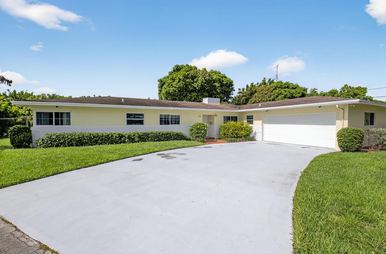 200 NW 2nd Street, Delray Beach, FL 33444