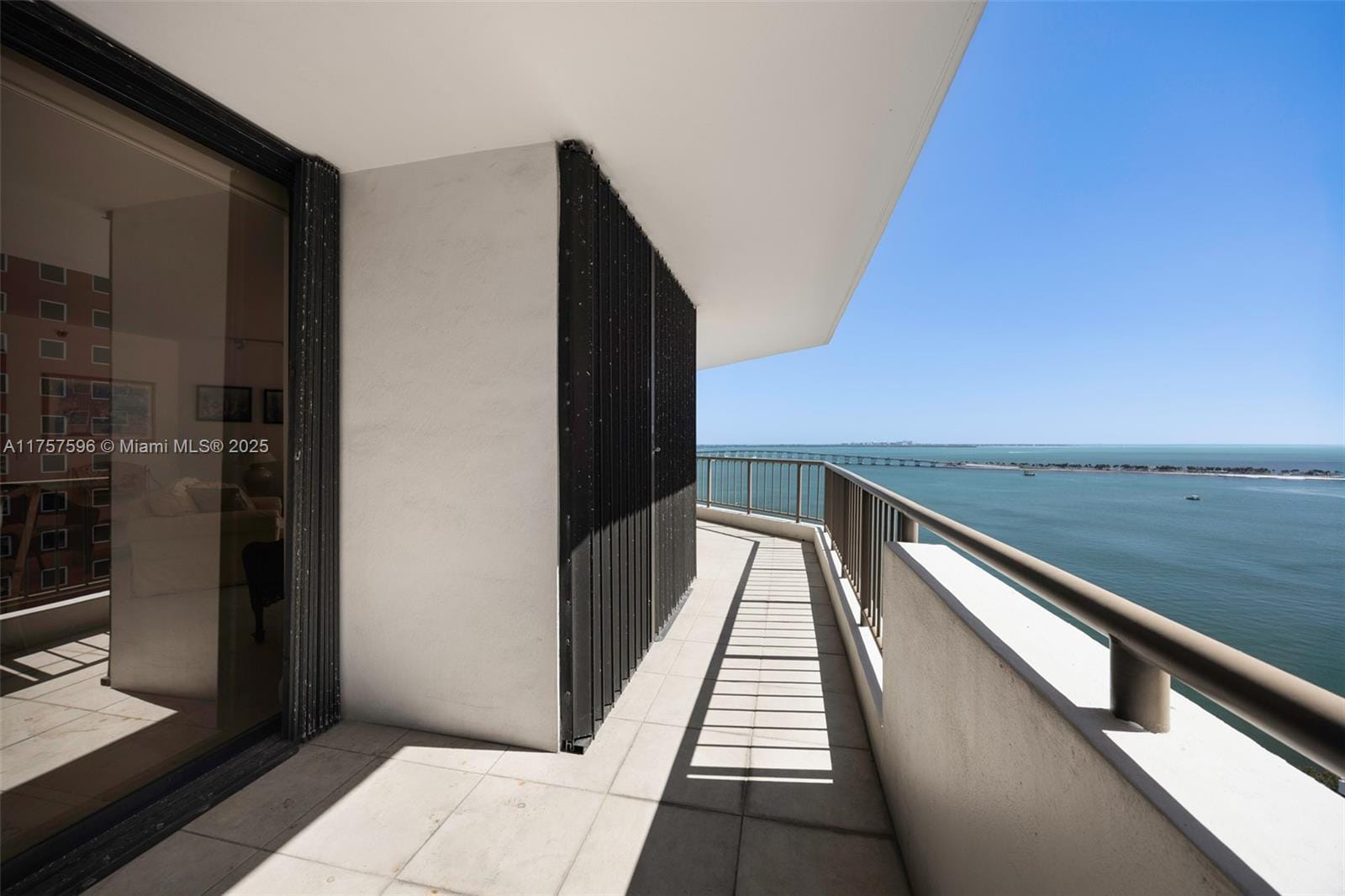 1581 Brickell Avenue 1705, Miami, FL 33129 photo 2