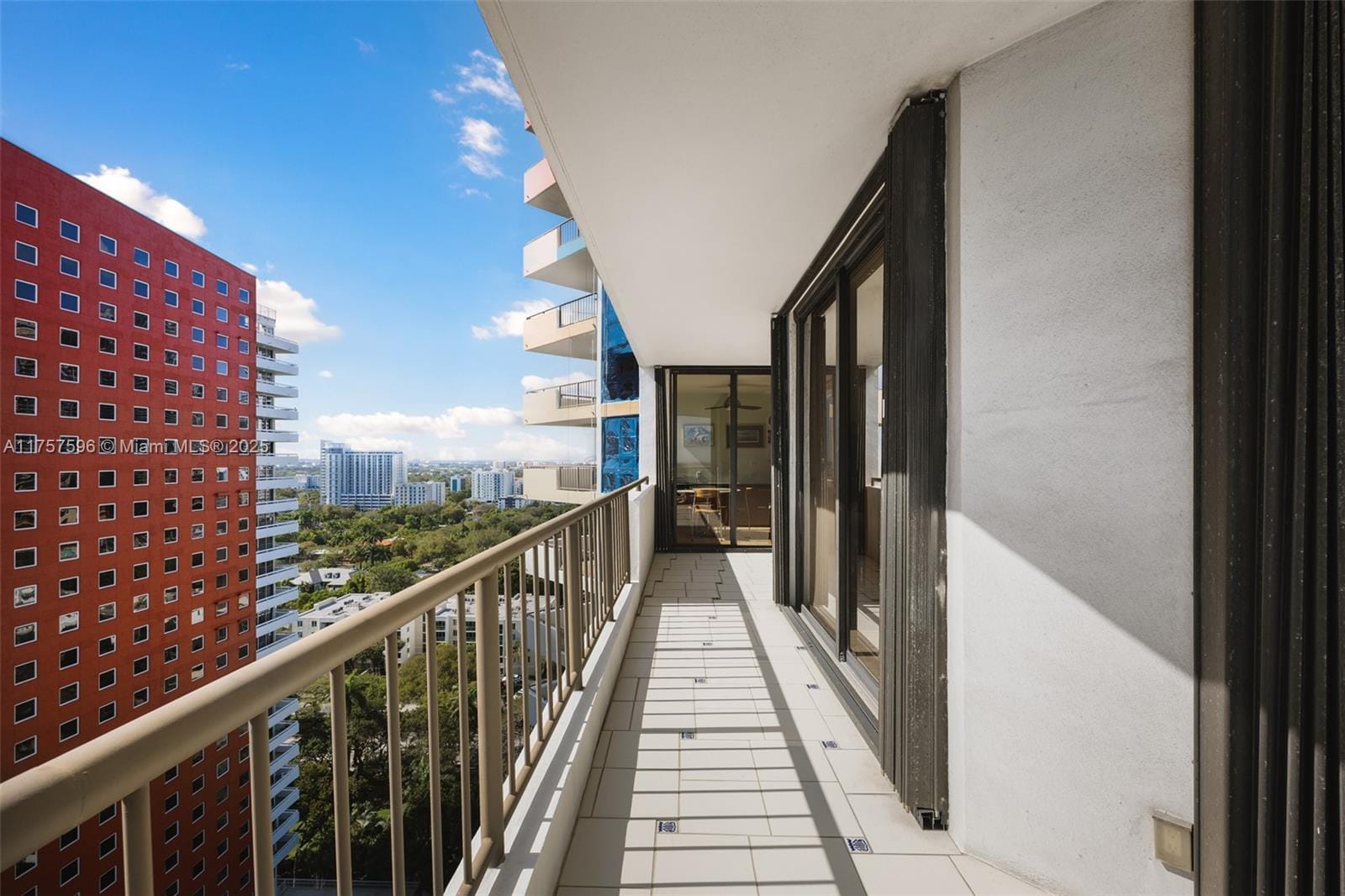 1581 Brickell Avenue 1705, Miami, FL 33129 photo 3