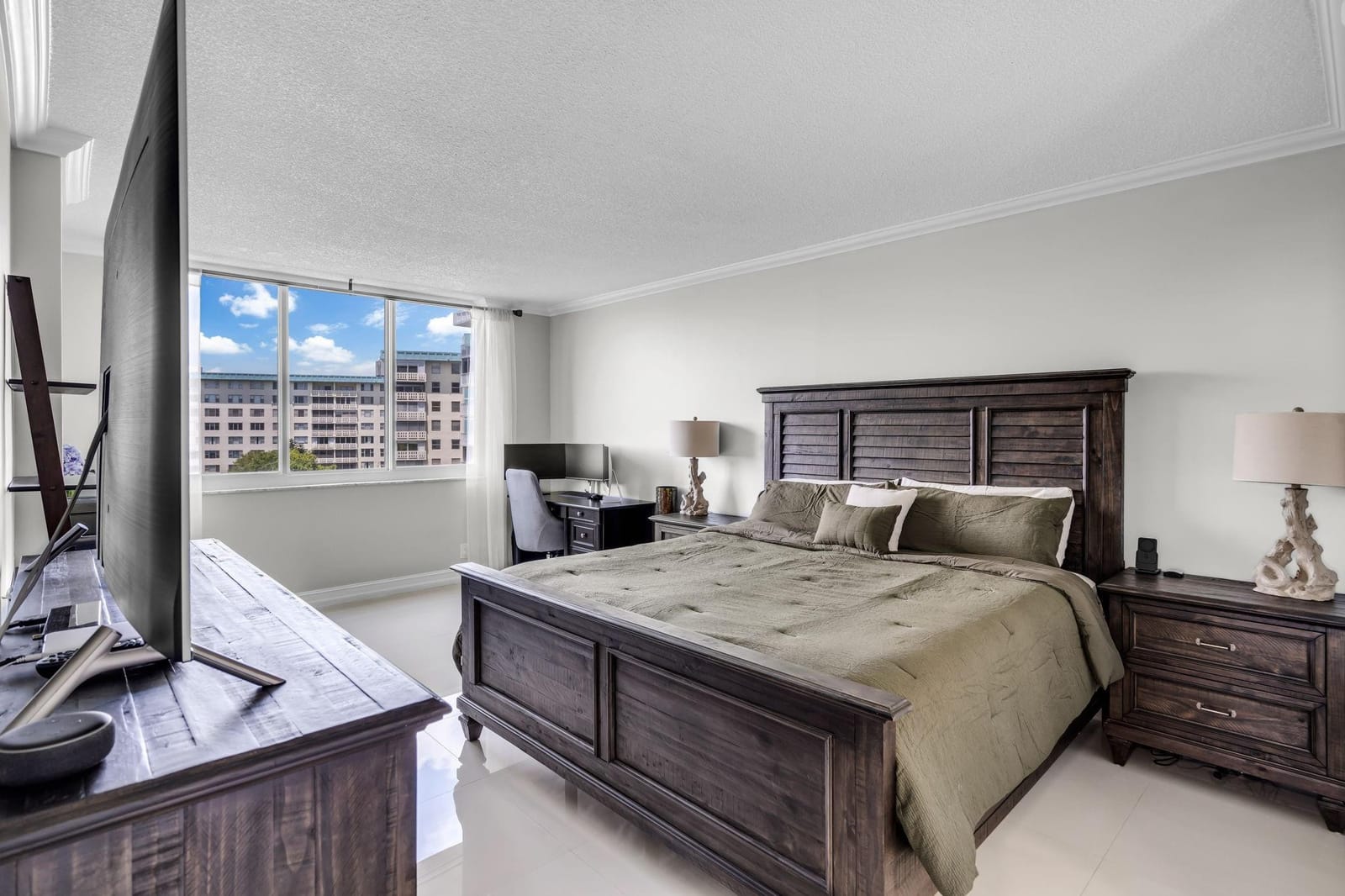4200 Hillcrest Drive 711, Hollywood, FL 33021 photo 13