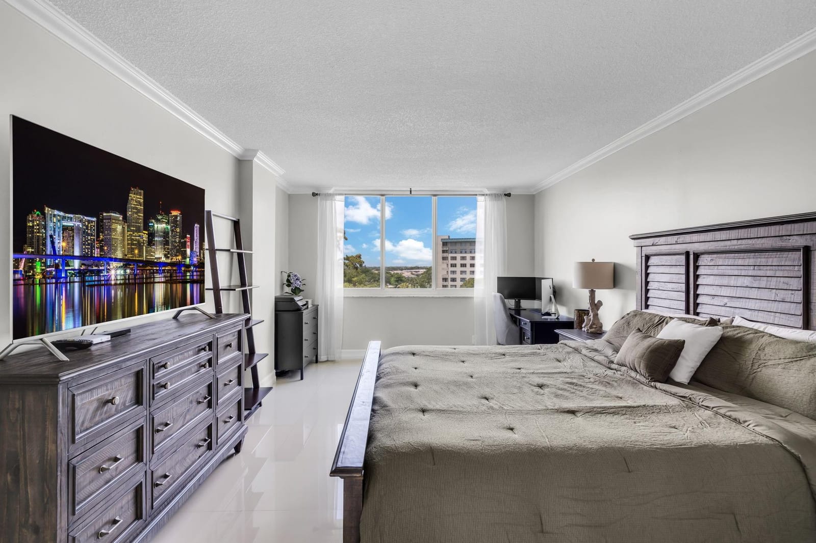 4200 Hillcrest Drive 711, Hollywood, FL 33021 photo 14