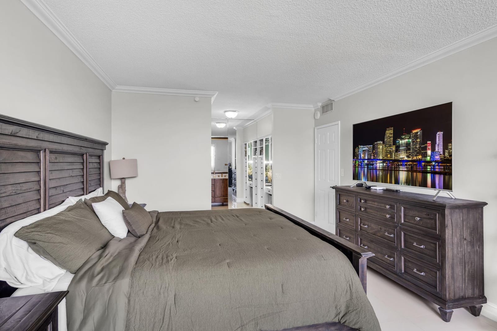 4200 Hillcrest Drive 711, Hollywood, FL 33021 photo 15