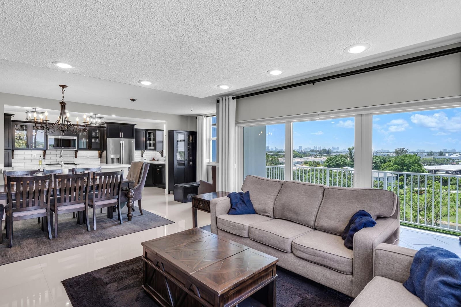 4200 Hillcrest Drive 711, Hollywood, FL 33021 photo 4