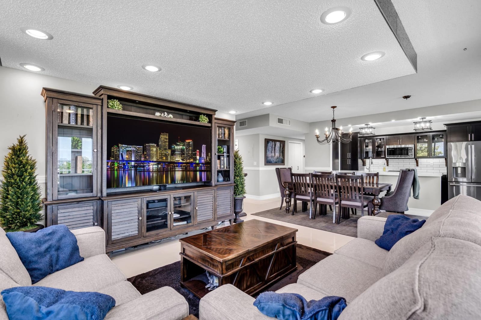 4200 Hillcrest Drive 711, Hollywood, FL 33021 photo 5