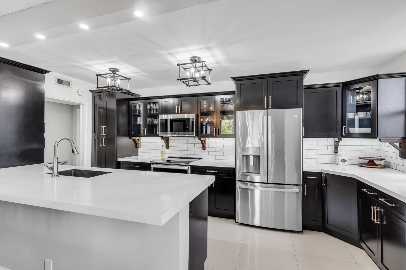 4200 Hillcrest Drive 711, Hollywood, FL 33021 photo 7