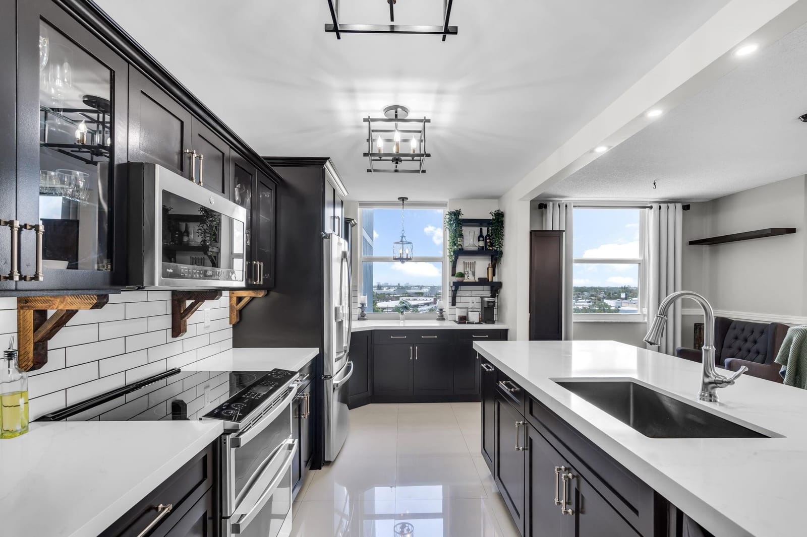 4200 Hillcrest Drive 711, Hollywood, FL 33021 photo 8