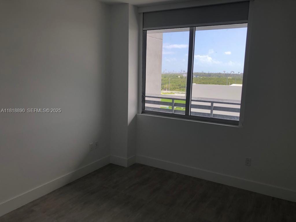 16385 Biscayne Boulevard 1005, North Miami Beach, FL 33160 photo 15