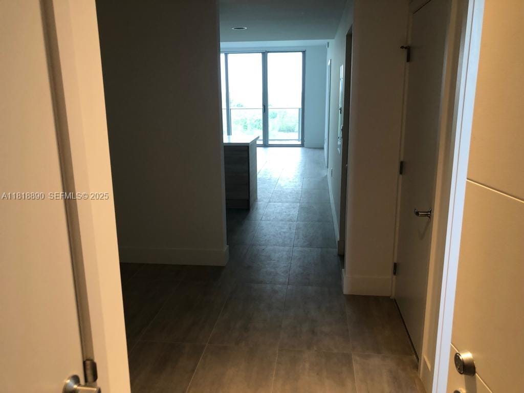 16385 Biscayne Boulevard 1005 — photo 9