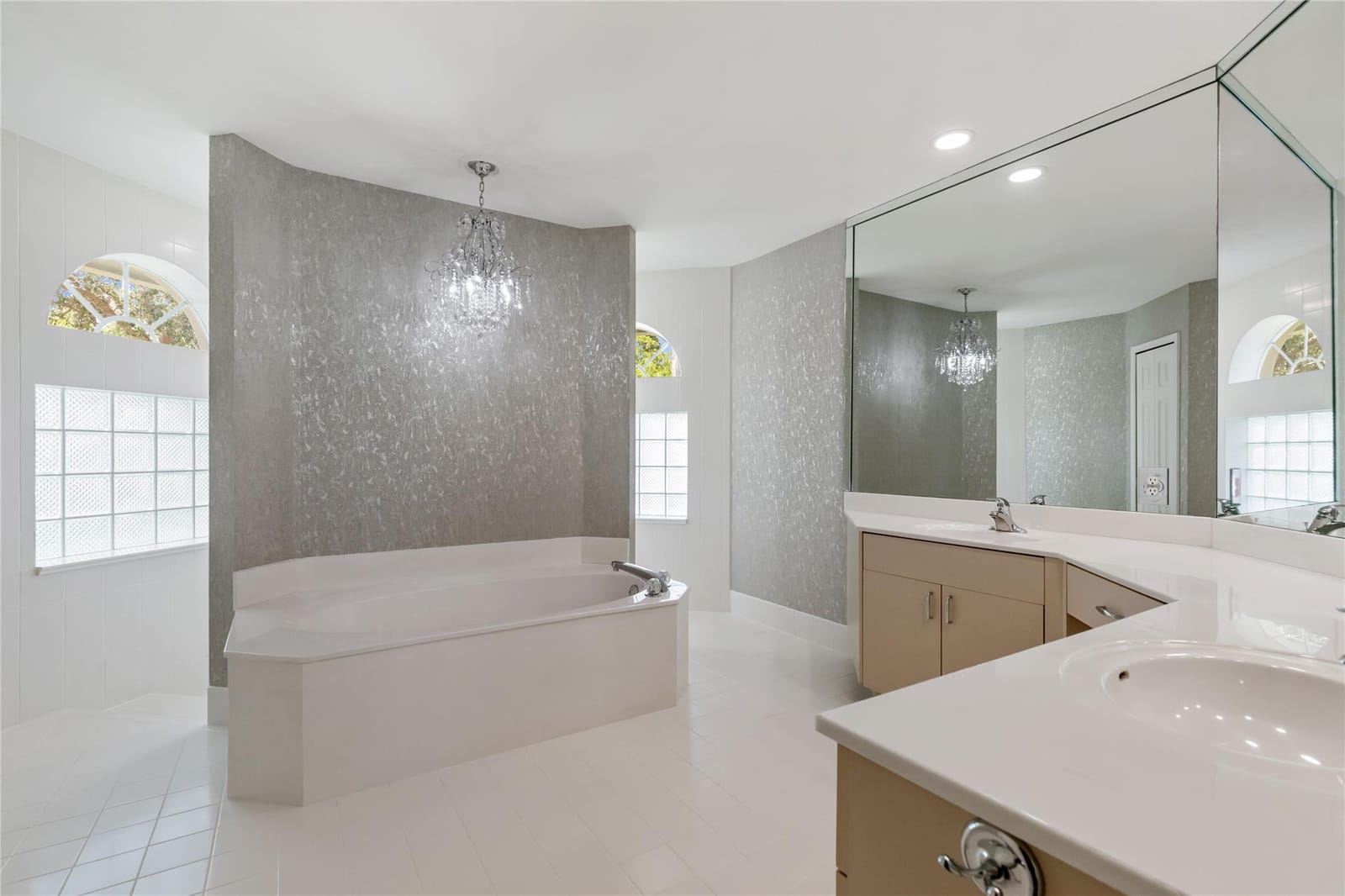 4940 Kensington Circle, Coral Springs, FL 33076 photo 20