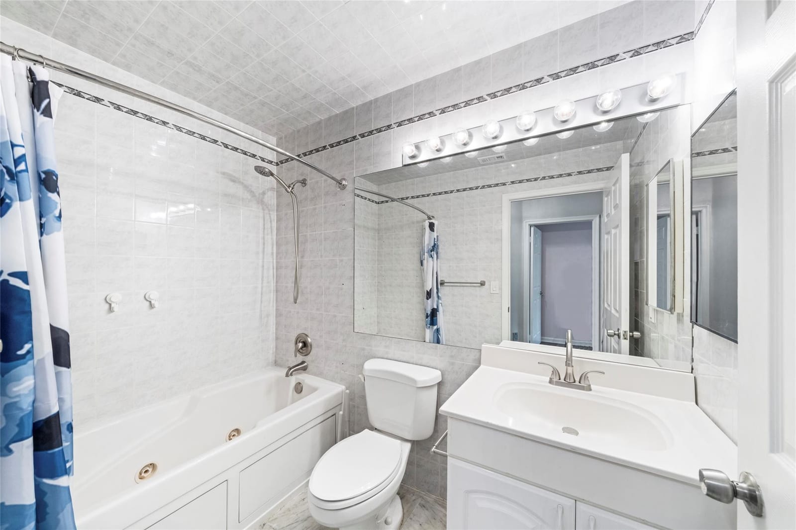 9139 Vineyard Lake Drive, Plantation, FL 33324 photo 20