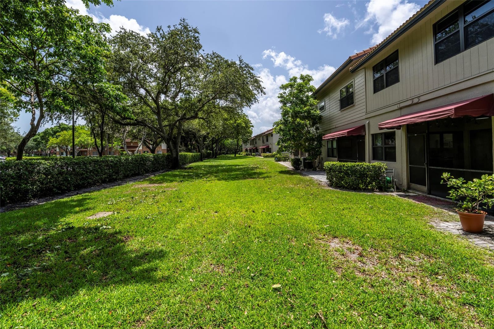 9139 Vineyard Lake Drive, Plantation, FL 33324 photo 25
