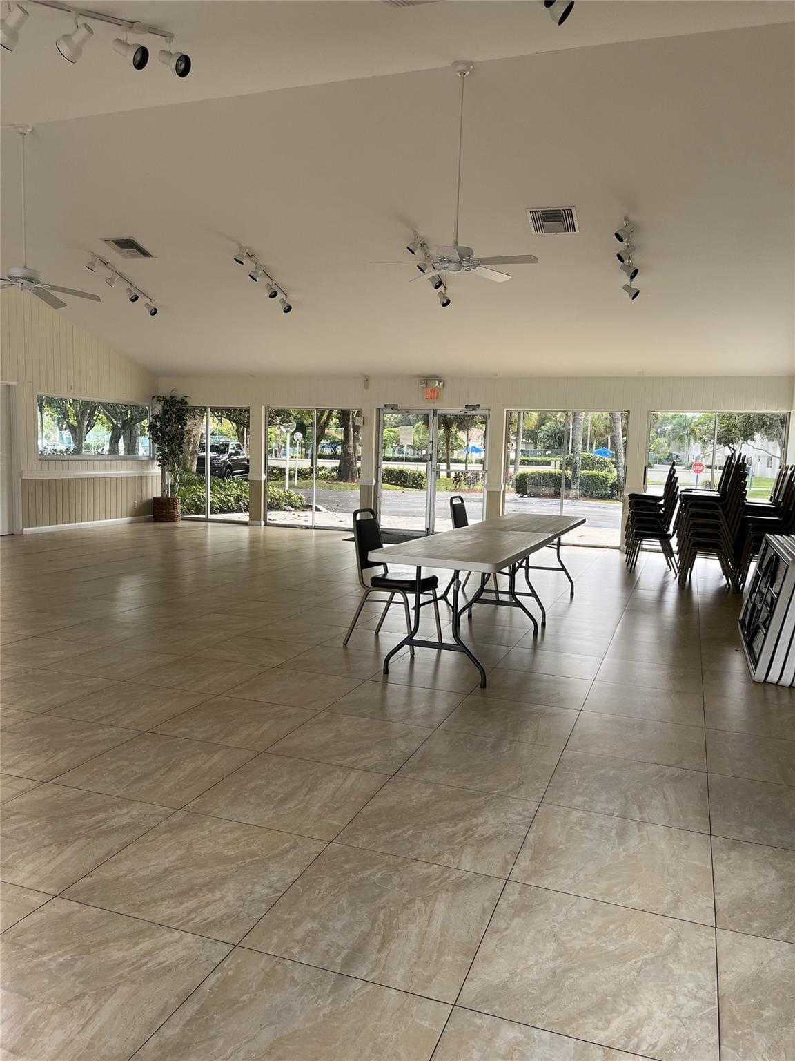 608 Gardens Drive 102, Pompano Beach, FL 33069 photo 23