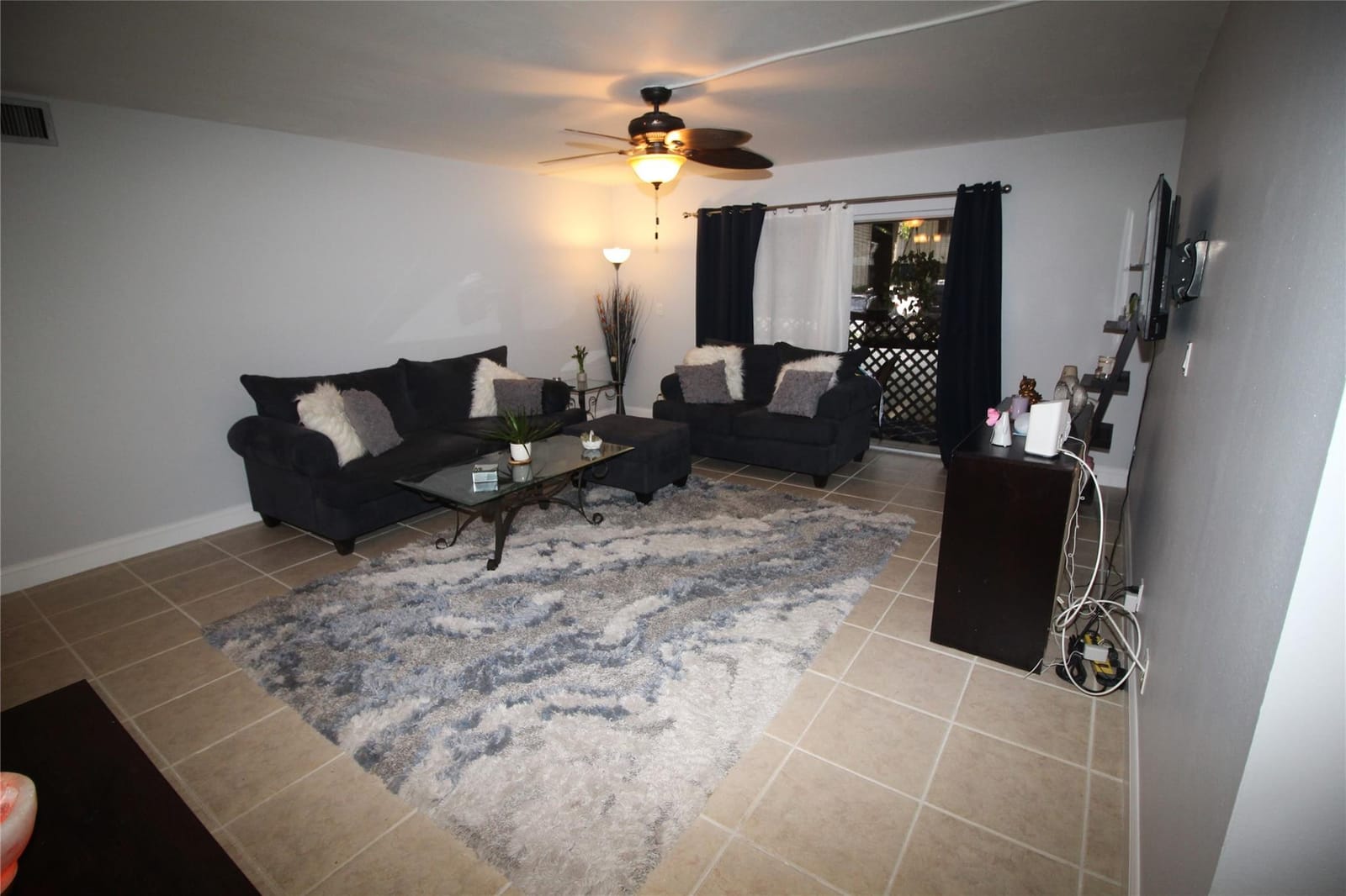 608 Gardens Drive 102, Pompano Beach, FL 33069 photo 7