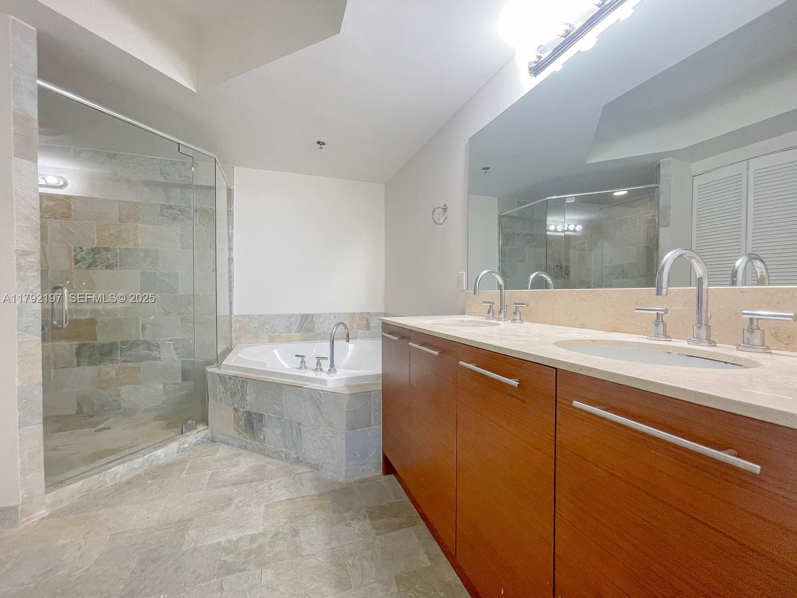 2641 N Flamingo Road 405N, Sunrise, FL 33323 photo 15