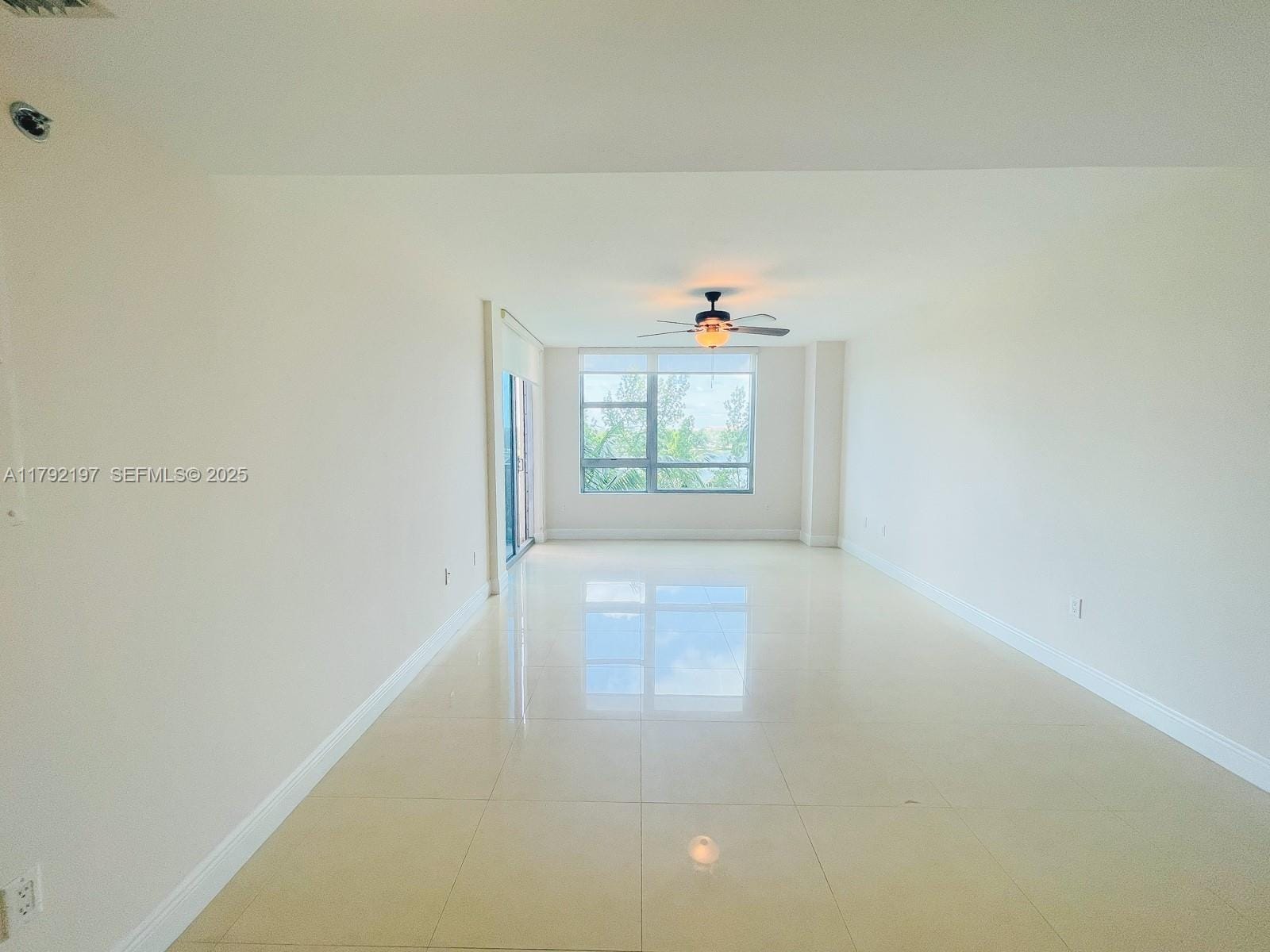 2641 N Flamingo Road 405N, Sunrise, FL 33323 photo 8