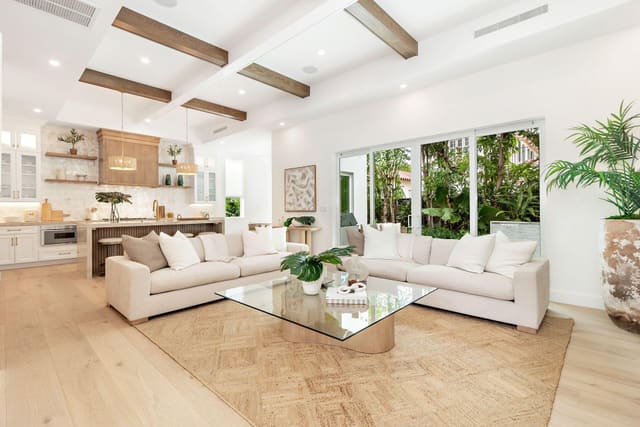 369 Avila Road, sold in El Cid Court, West Palm Beach, FL